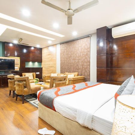Hotel Gold Souk - Karol Bagh Delhi  Exteriör bild
