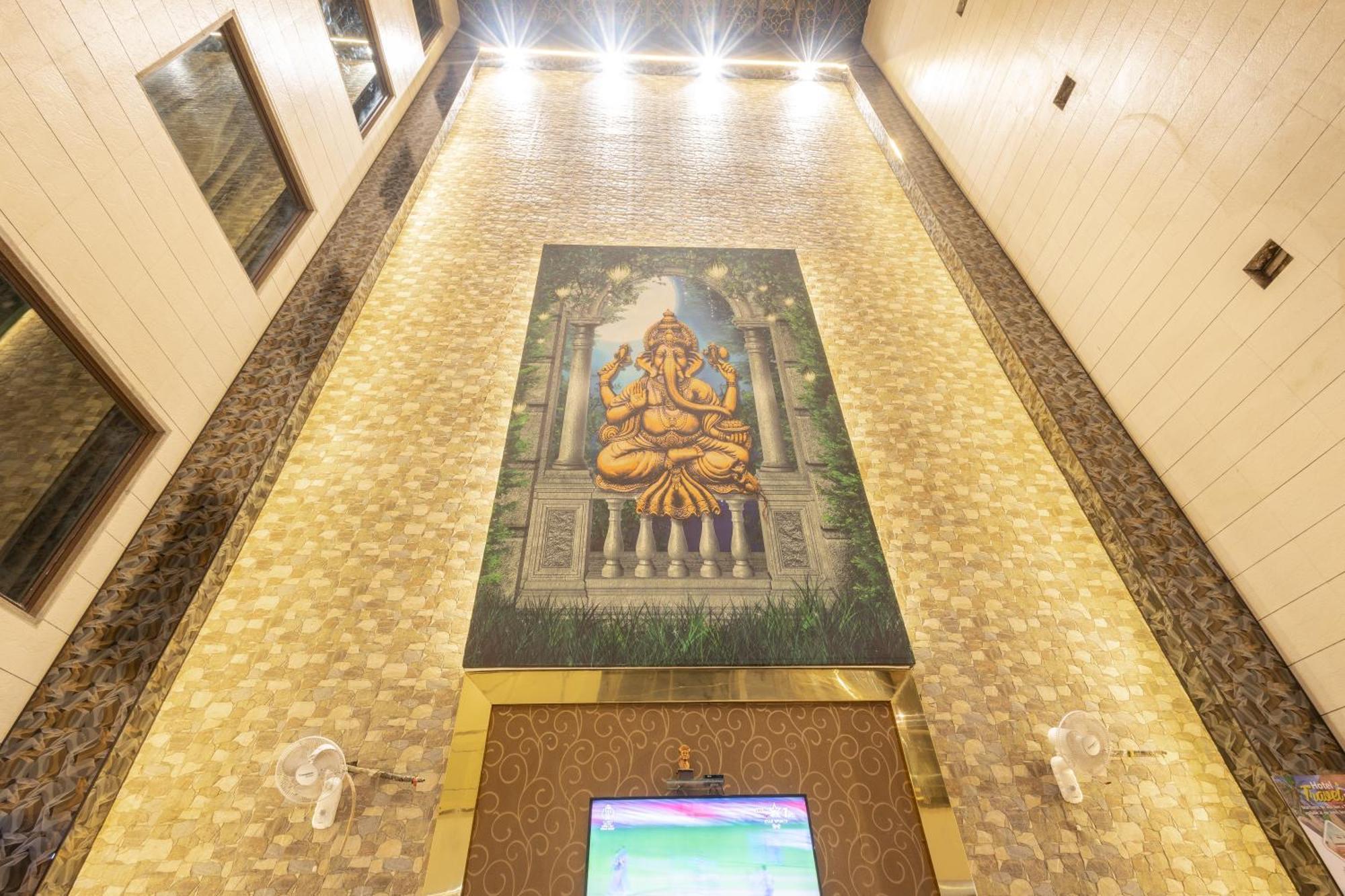 Hotel Gold Souk - Karol Bagh Delhi  Exteriör bild