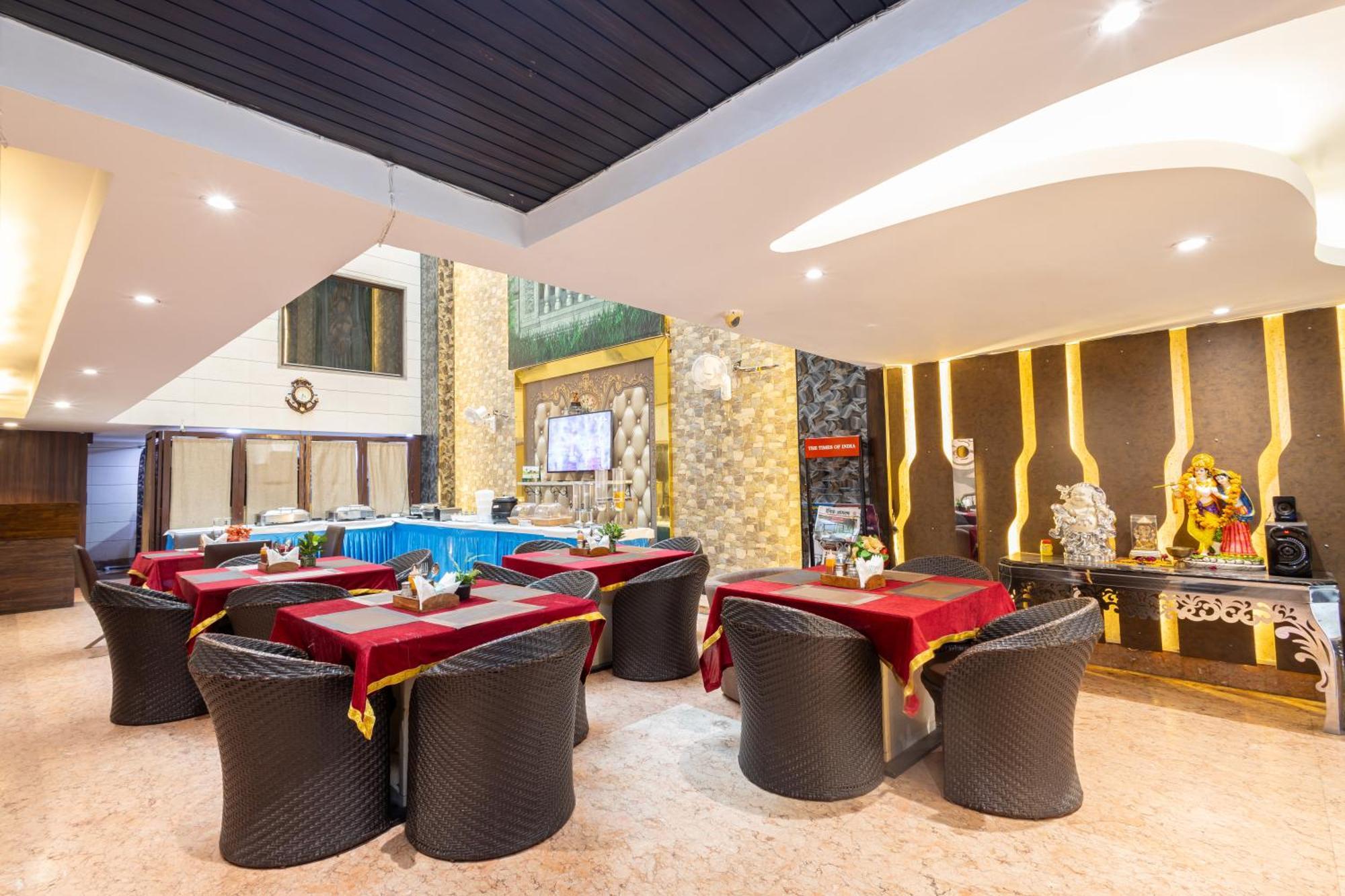 Hotel Gold Souk - Karol Bagh Delhi  Exteriör bild